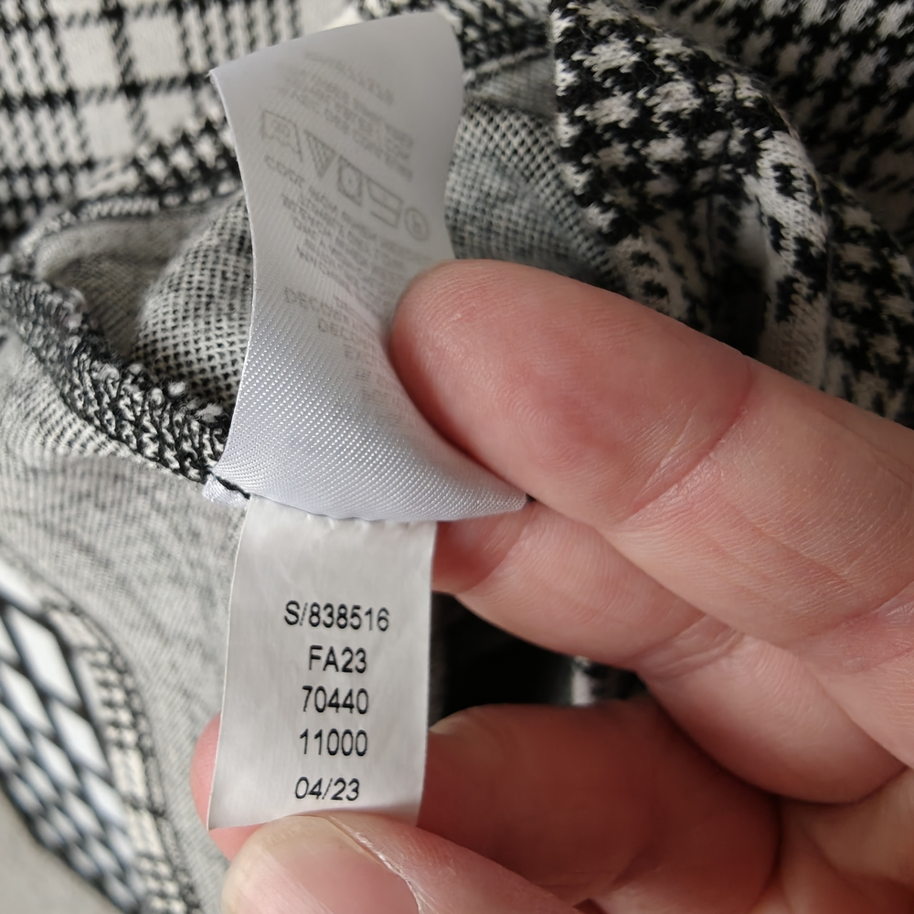 Ann Taylor Plaid Sleeveless Top Black White Large Business Casual - Picture 5 of 9